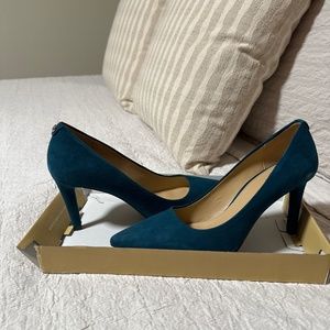 Suede MK pumps